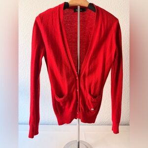 ✨ TINTORETTO Vibrant Red Cardigan – Bold Classic with Character ✨